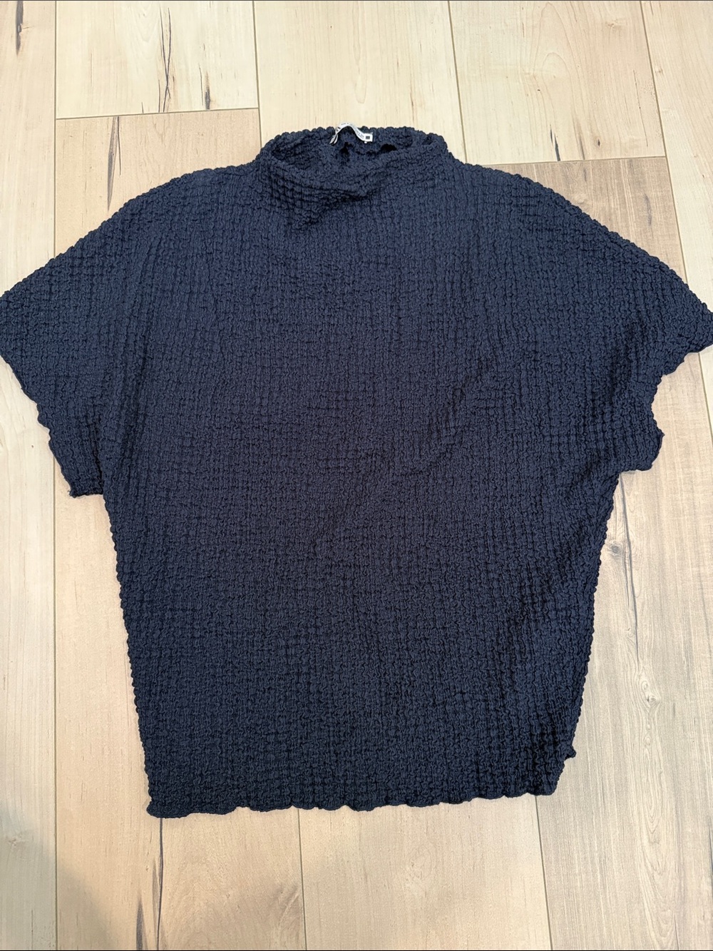 Zara Navy Blue Textured Top, size small